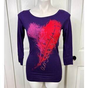 American Eagle Outfitters Purple Feather 3/4 Sleeve Tee Shirt Top Size S NWT